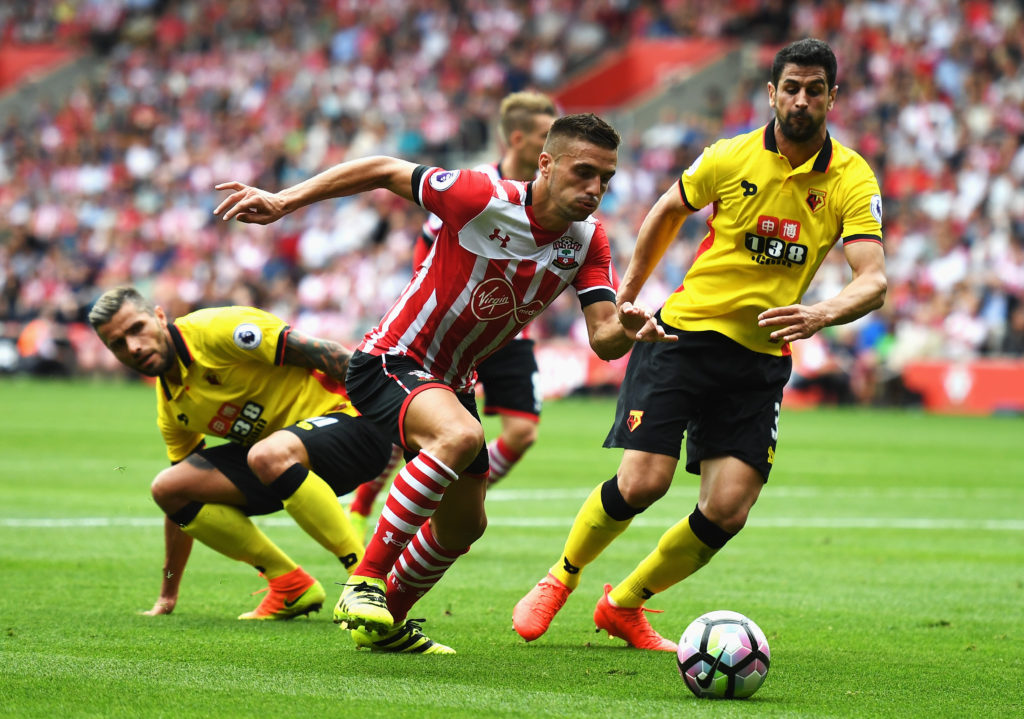 SOUTHAMPTON, ENGLAND - AUGUST 13: Dusan Tadic of Southampton in action during the Premier League match between Southampton and Watford at St Mary's Stadium on August 13, 2016 in Southampton, England.  (Photo by Mike Hewitt/Getty Images)