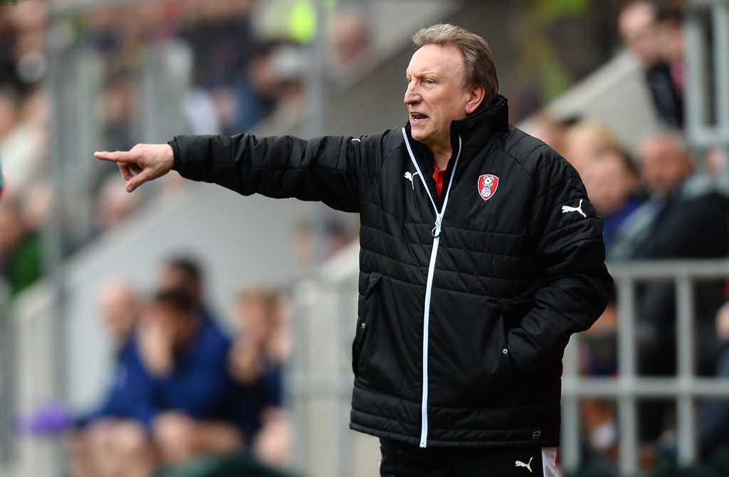 Warnock eager to replace Bruce at Hull