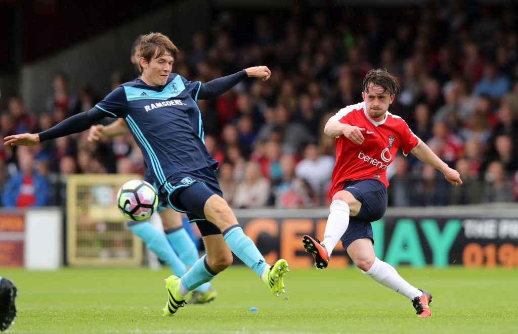 De Roon plans final push for Premier League debut