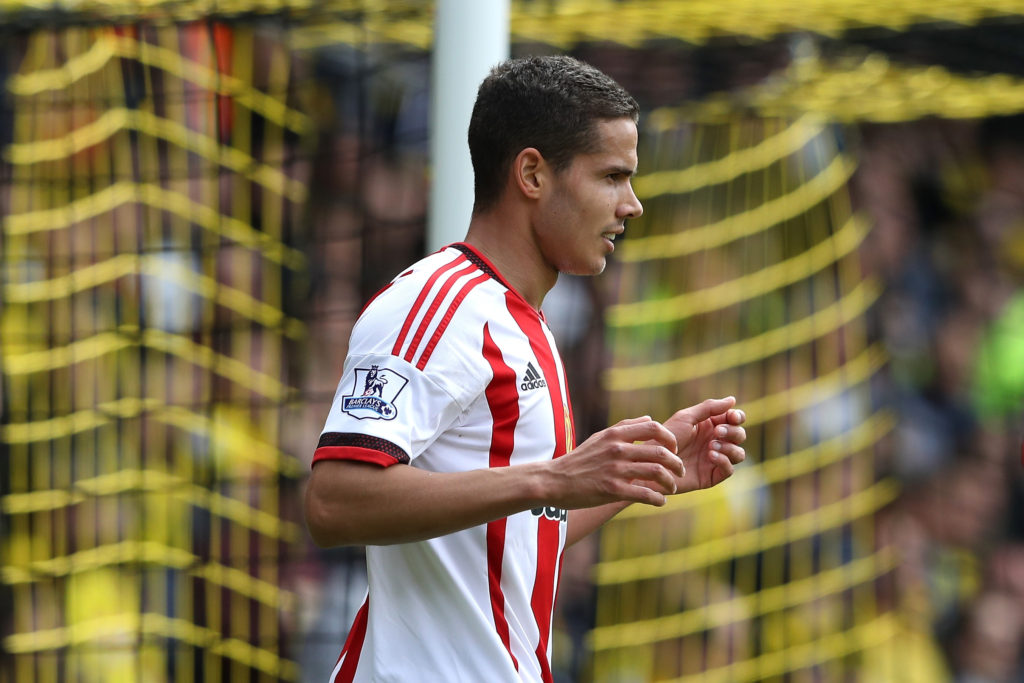 Friends reunited as Moyes tries to unlock Rodwell potential