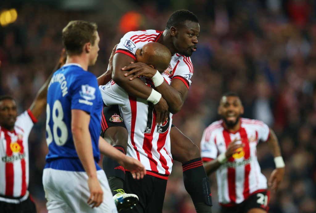SUNDERLAND, ENGLAND - MAY 11: Lamine Kone of Sunderland celebrates scoring his team's third goal during the Barclays Premier League match between Sunderland and Everton at the Stadium of Light on May 11, 2016 in Sunderland, England. (Photo by Ian MacNicol/Getty Images)