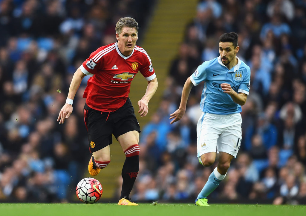 Manchester United come under fire for Schweinsteiger treatment