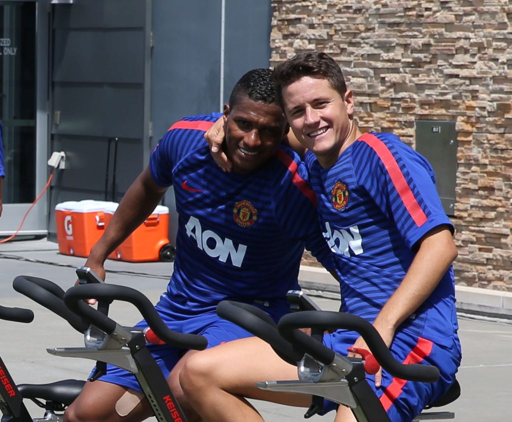 Herrera rates Valencia as “world’s best” right-back