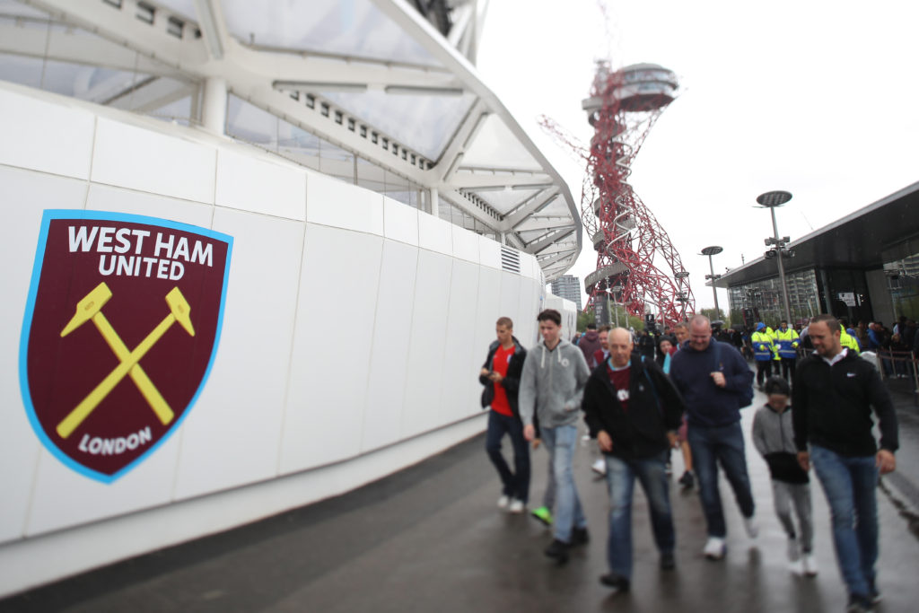 LONDON, ENGLAND - SEPTEMBER 10: West Ham United fans make their way to the stadiumduring the Premier League match between West Ham United and Watford at Olympic Stadium on September 10, 2016 in London, England. (Photo by Mark Thompson/Getty Images)