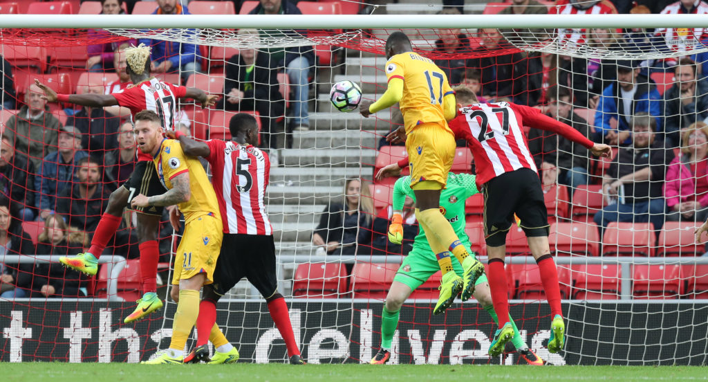 SUNDERLAND, ENGLAND - SEPTEMBER 24: Christian Benteke of Crystal Palace heads in his goal during the Premier League match between Sunderland and Crystal Palace FC on September 24, 2016 in Sunderland, England. (Photo by Steve Welsh/Getty Images)