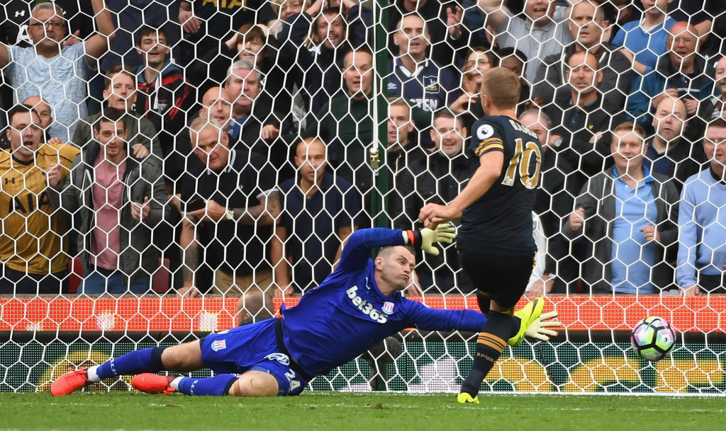 (Ross Kinnaird/Getty Images)