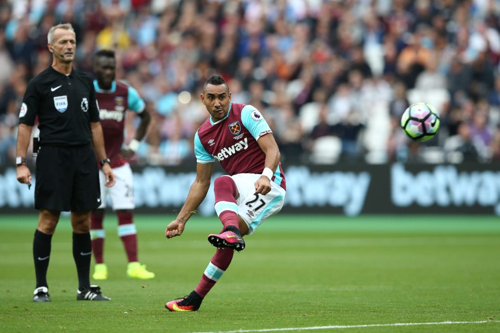 Payet set to disappoint West Ham fans by keeping ‘rabona’ locked away