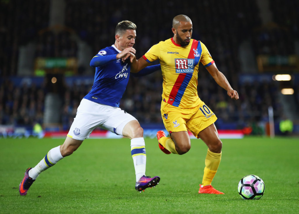 Oviedo plans to keep Baines out of Everton team