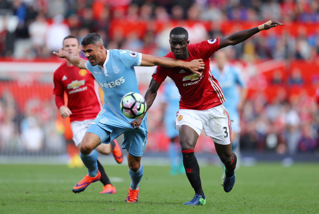 Smalling compares Bailly to Manchester United legend