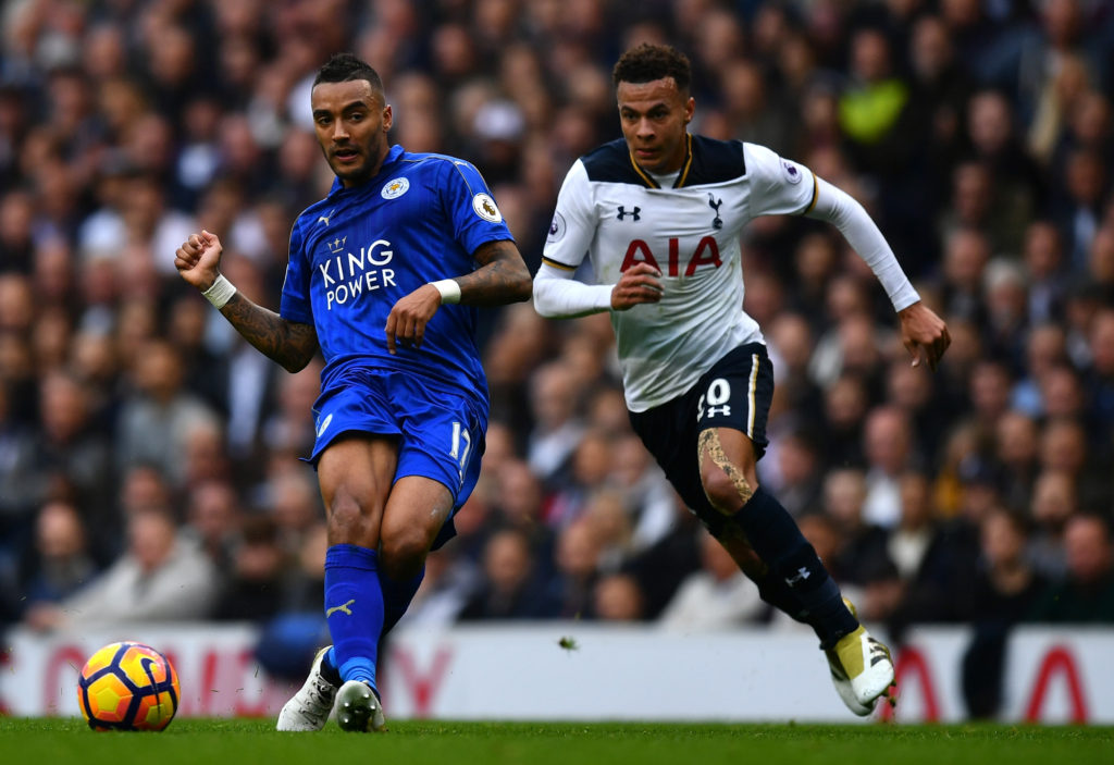 LONDON, ENGLAND - OCTOBER 29: Danny Simpson of Leicester City and Dele Alli of Tottenham Hotspur compete for the ball during the Premier League match between Tottenham Hotspur and Leicester City at White Hart Lane on October 29, 2016 in London, England.  (Photo by Dan Mullan/Getty Images)