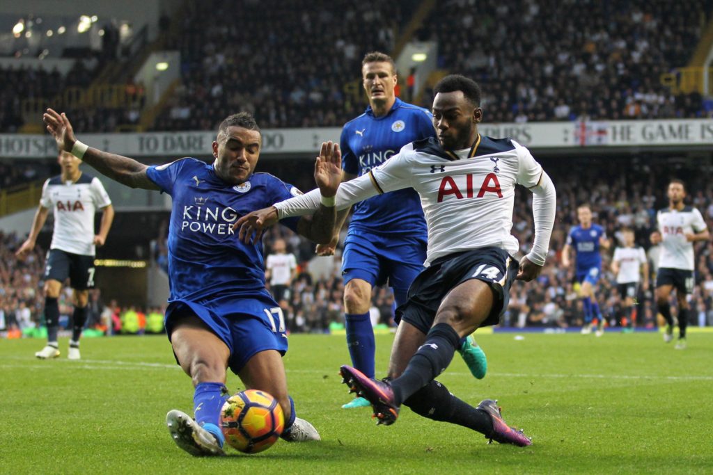 Leicester City's English defender Danny Simpson vies with Tottenham Hotspur's French midfielder Georges-Kevin N'Koudou during the English Premier League football match between Tottenham Hotspur and Leicester City at White Hart Lane in London, on October 29, 2016. The game finished 1-1. / AFP / Ian KINGTON / RESTRICTED TO EDITORIAL USE. No use with unauthorized audio, video, data, fixture lists, club/league logos or 'live' services. Online in-match use limited to 75 images, no video emulation. No use in betting, games or single club/league/player publications. / (Photo credit should read IAN KINGTON/AFP/Getty Images)