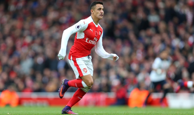 Bravo desperate for Sanchez to sign for Man City