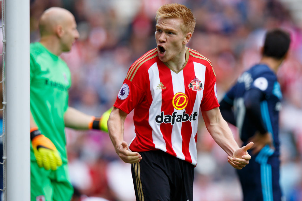 Sunderland’s Watmore hopes Jermain Defoe can help him with finishing