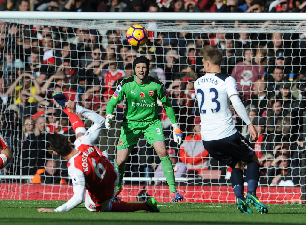 Cech backs Arsenal to last in title race