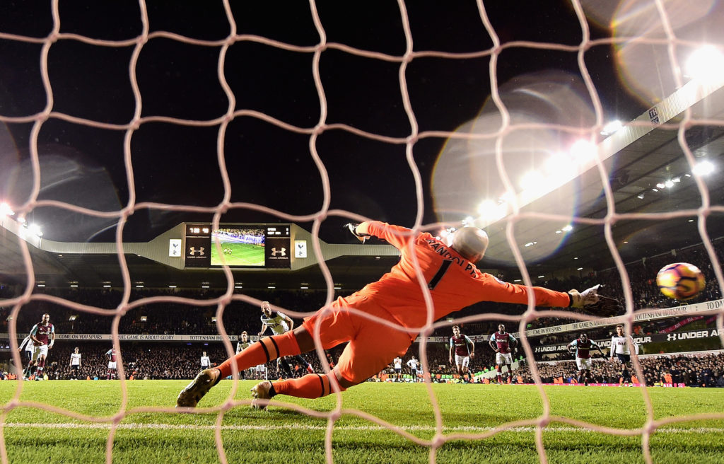 (Photo by Alex Broadway/Getty Images)