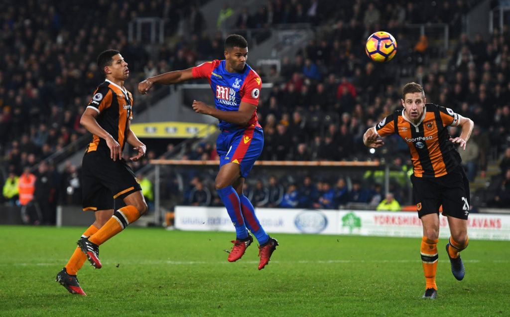 HULL, ENGLAND - DECEMBER 10:  Fraizer Campbell of Crystal Palace (C) scores their third goal during the Premier League match between Hull City and Crystal Palace at KCOM Stadium on December 10, 2016 in Hull, England.  (Photo by Gareth Copley/Getty Images)