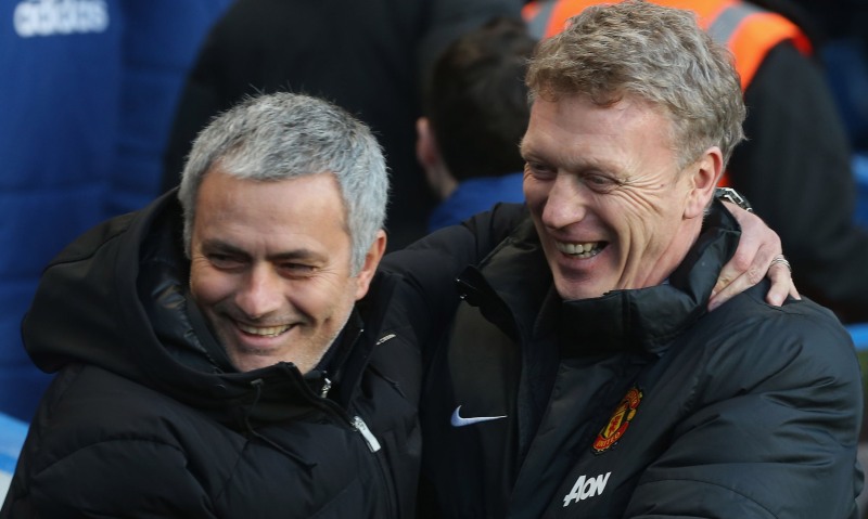 jose-mourinho-david-moyes-hug-and-laugh