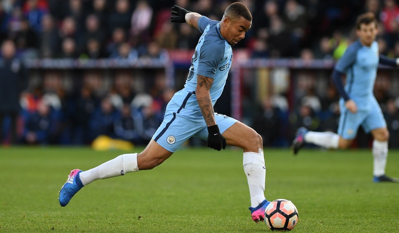 Gabriel Jesus won’t need surgery on fractured eye socket