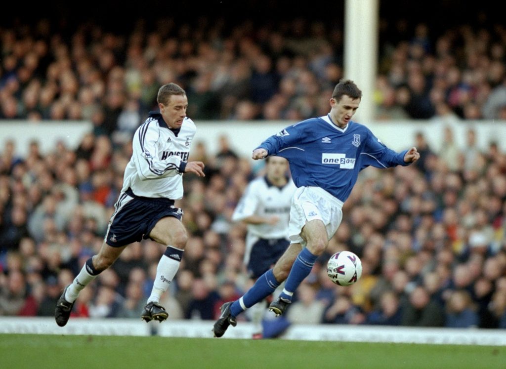 15 Jan 2000:  Francis Jeffers of Everton is closed down by Chris Perry of Tottenham Hotspur during the FA Carling Premier League match played at Goodison Park in Liverpool, England. The game finished in a 2-2 draw.  Mandatory Credit: Michael Steele /Allsport