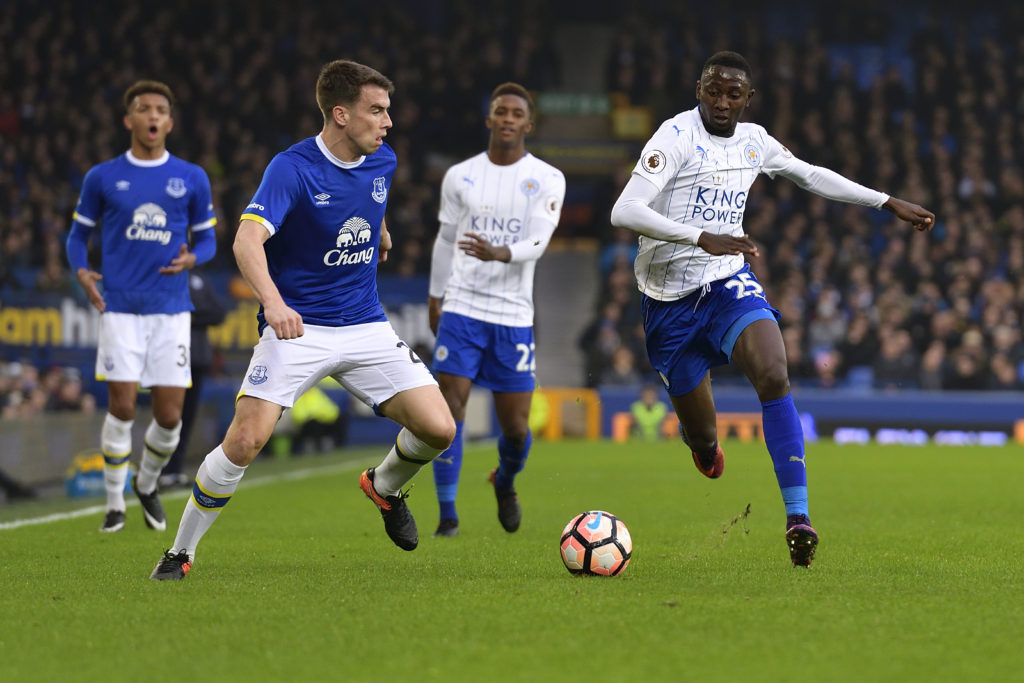 LIVERPOOL, ENGLAND - JANUARY 7: Seamus Coleman (L) and Wilfred Ndidi (R) of Leicester challenge for the ball during The Emirates FA Cup Third Round match between Everton and Leicester City at Goodison Park on January 7, 2017 in Liverpool, England. (Photo by Tony McArdle/Everton FC via Getty Images)