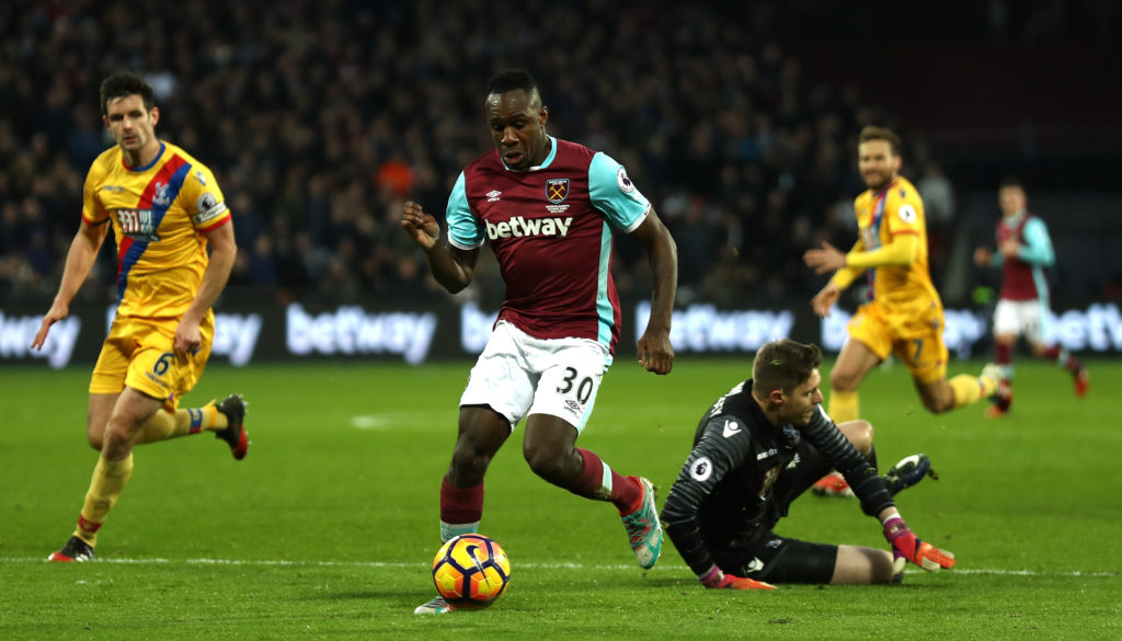 Antonio deserves new West Ham deal, says boss Bilic