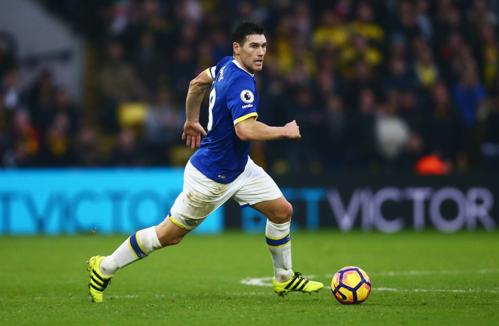 Barry wants Everton to push for Europe