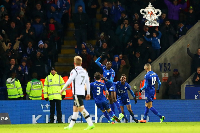 695949913DI00037_Leicester_