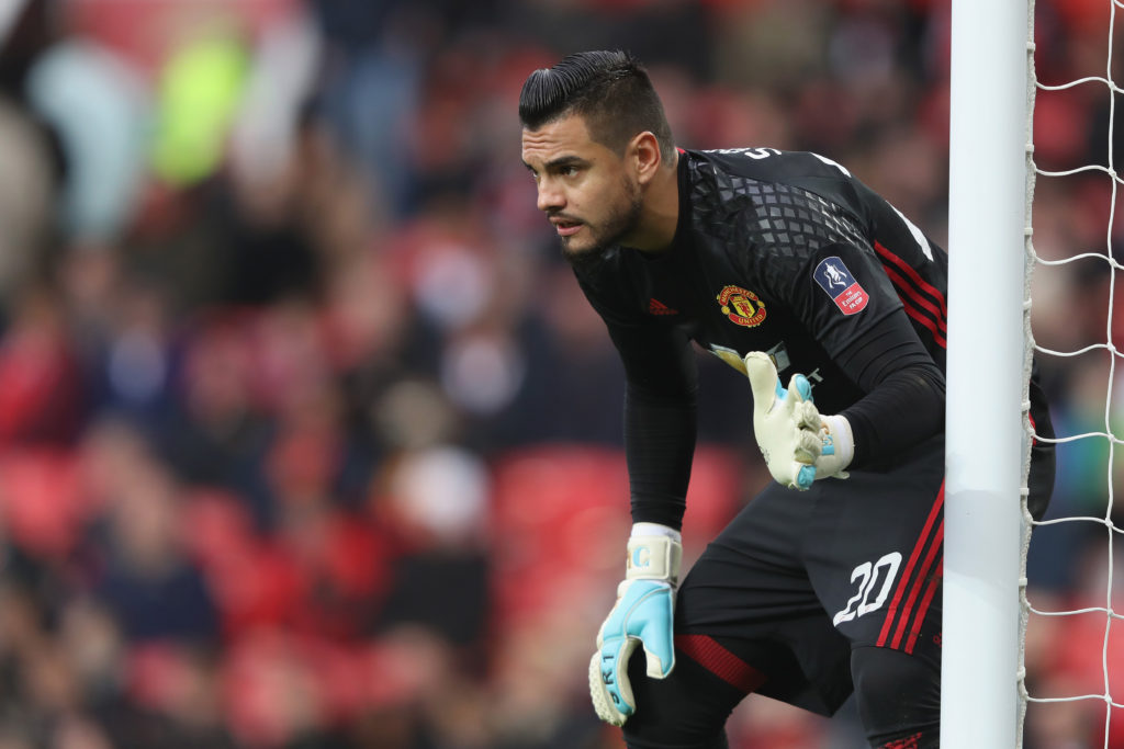 Romero out to grab United gloves from De Gea