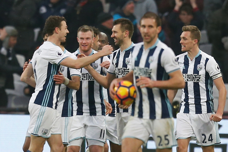 Baggies boys prefer Black Country to the beach