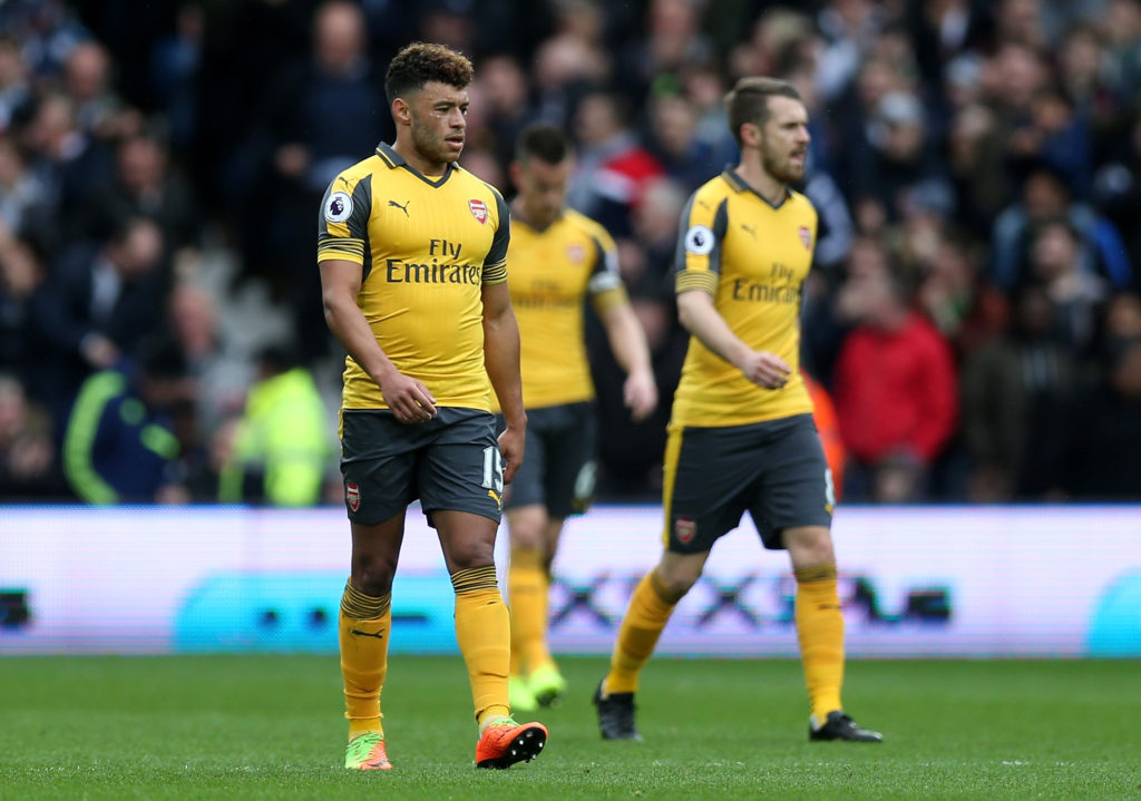 Oxlade-Chamberlain: Unacceptable Arsenal must stand up and fight