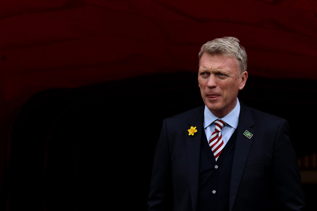 Passionate Sunderland give Moyes a rare smile