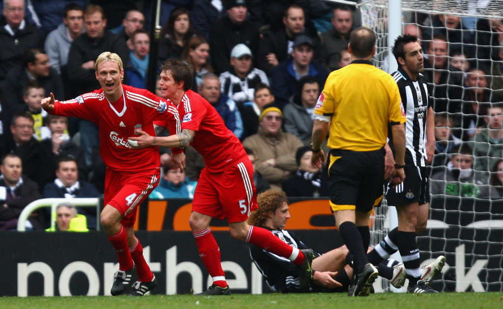 NEWCASTLE, UNITED KINGDOM - DECEMBER 28:  Sami Hyypia of Liverpool is congratulated on scoring the second goal by Daniel Agger during the Barclays Premier League match between Newcastle United and Liverpool at St James Park on December 28, 2008 in Newcastle, England.  (Photo by Laurence Griffiths/Getty Images)