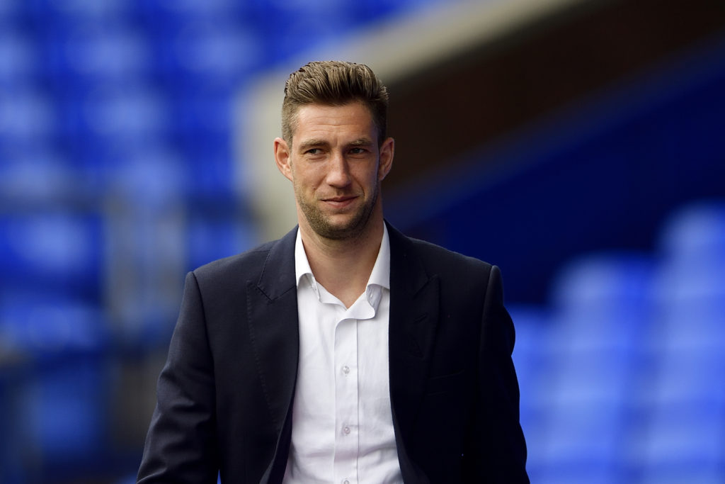 Stekelenburg back older and wiser for Everton