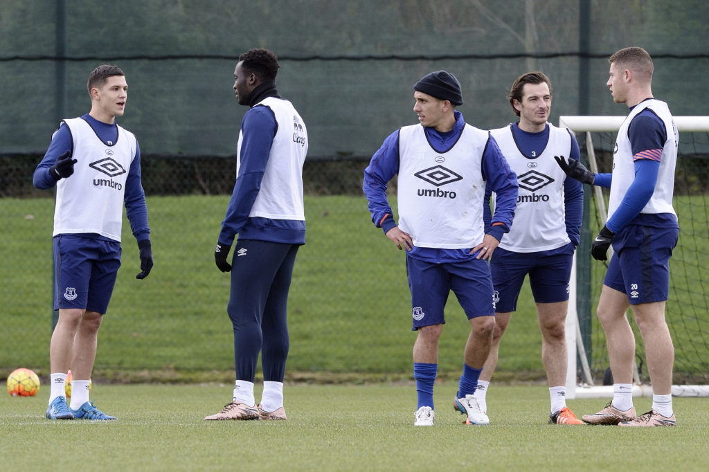 Barkley praises Everton youngsters as momentum grows