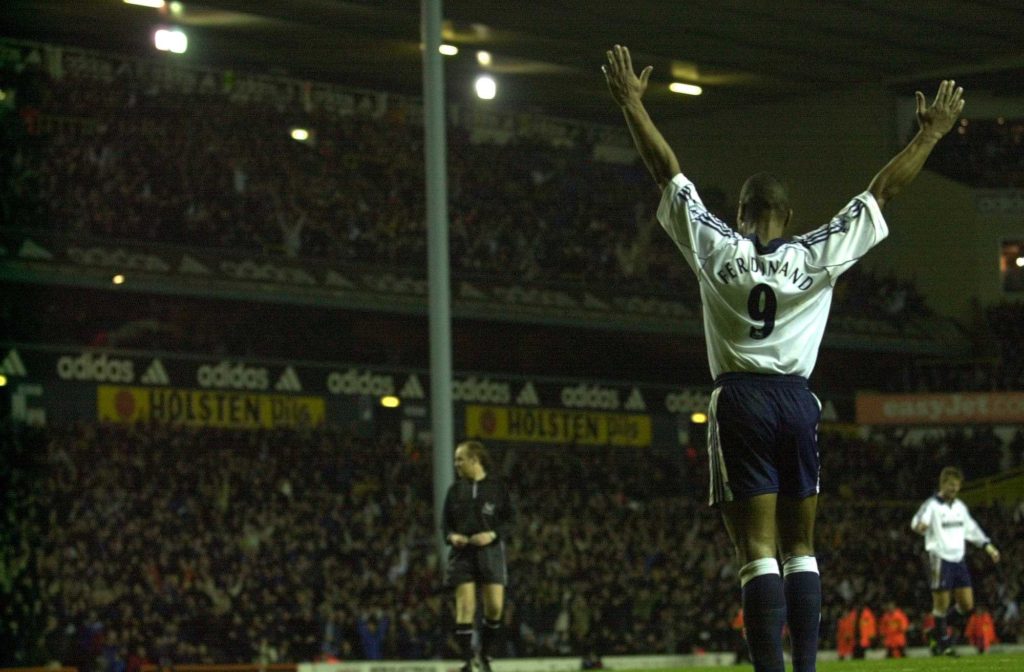 25 Nov 2000: Les Ferdinand of Tottenham Hotspur celebrates after scoring his hat-trick during the FA Carling Premiership game between Tottenham Hotspur and Leicester City at White Hart Lane, London, England.  Digital Image. Mandatory Credit: Ross Kinnaird/ALLSPORT