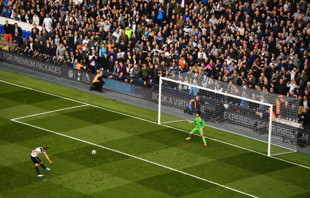 LONDON, ENGLAND - APRIL 30:  Harry Kane of Tottenham Hotspur scores his sides second goal past Petr Cech of Arsenal from the penalty spot during the Premier League match between Tottenham Hotspur and Arsenal at White Hart Lane on April 30, 2017 in London, England.  (Photo by Dan Mullan/Getty Images)