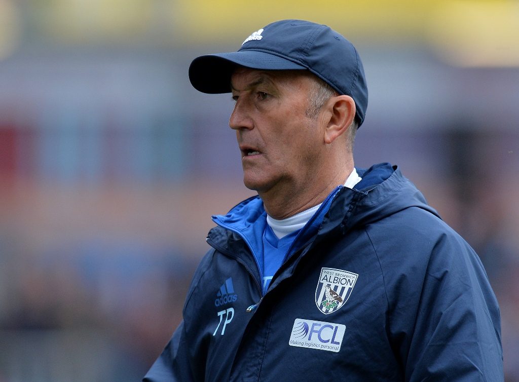 McAuley backs Baggies boss Pulis despite increased speculation