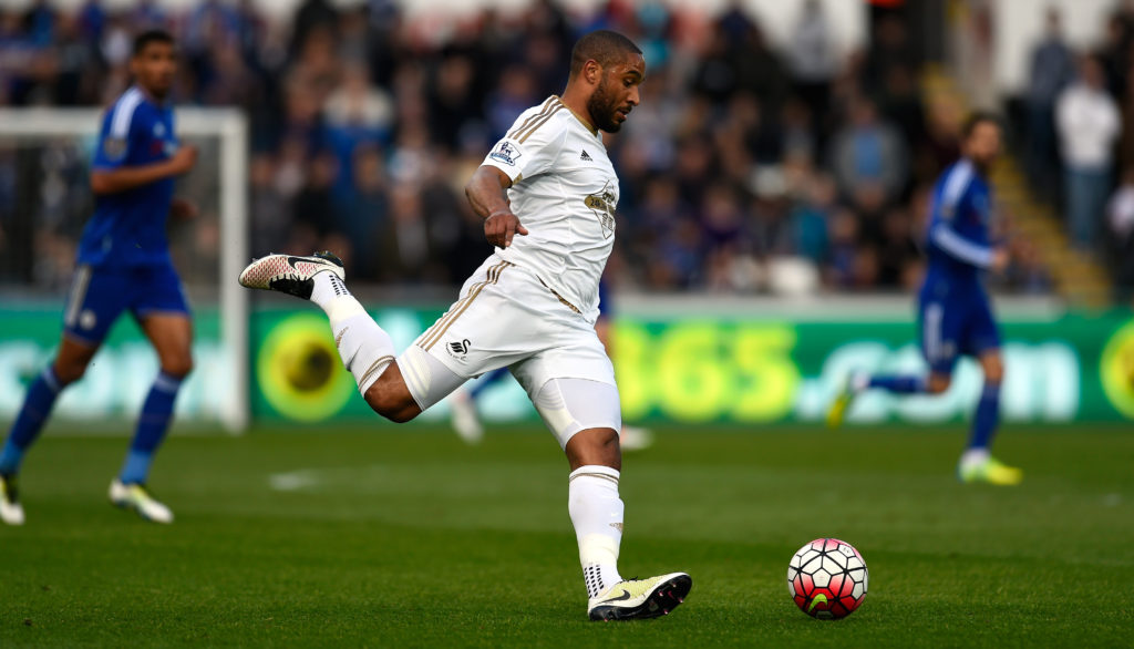 SWANSEA, WALES - APRIL 09:  Ashley Williams of Swansea in action during the Barclays Premier League match between Swansea City and Chelsea at Liberty Stadium on April 9, 2016 in Swansea, Wales.  (Photo by Stu Forster/Getty Images)