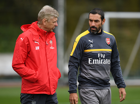 Robert Pires throws his belief behind Arsenal manager